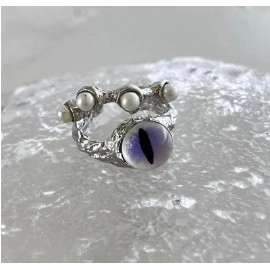 Каблучка Зміїний погляд