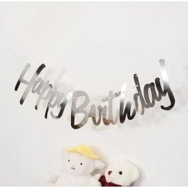 Сріблястий напис Happy Birthday